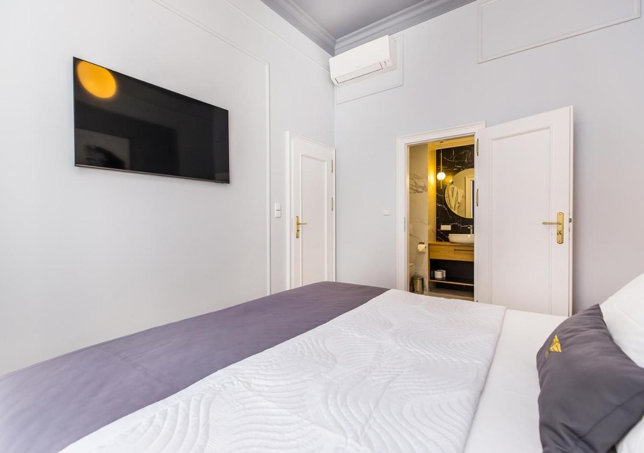 Bentis Luxury Apartments Краков Экстерьер фото