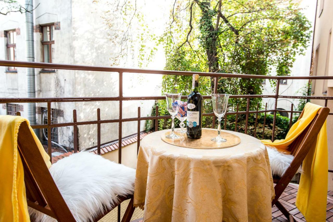 Bentis Luxury Apartments Краков Экстерьер фото