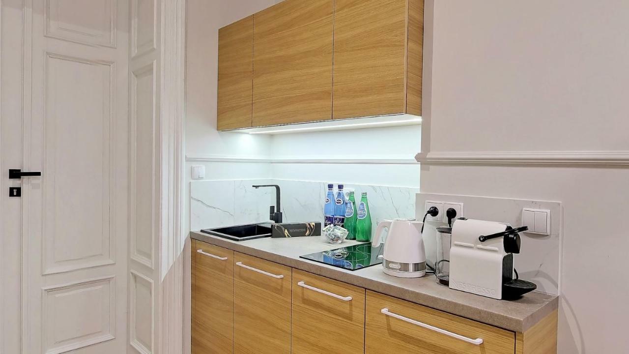 Bentis Luxury Apartments Краков Экстерьер фото